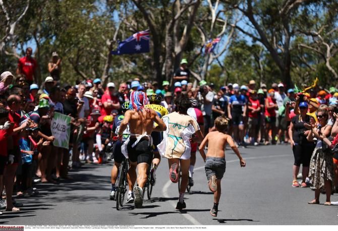 Huge crowds turned out to see the peloton on Willunga Hill
