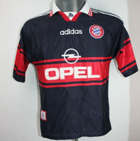 Bayern Munich 1997/98 home shirt for less than £20