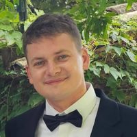 Alex Hughes's avatar