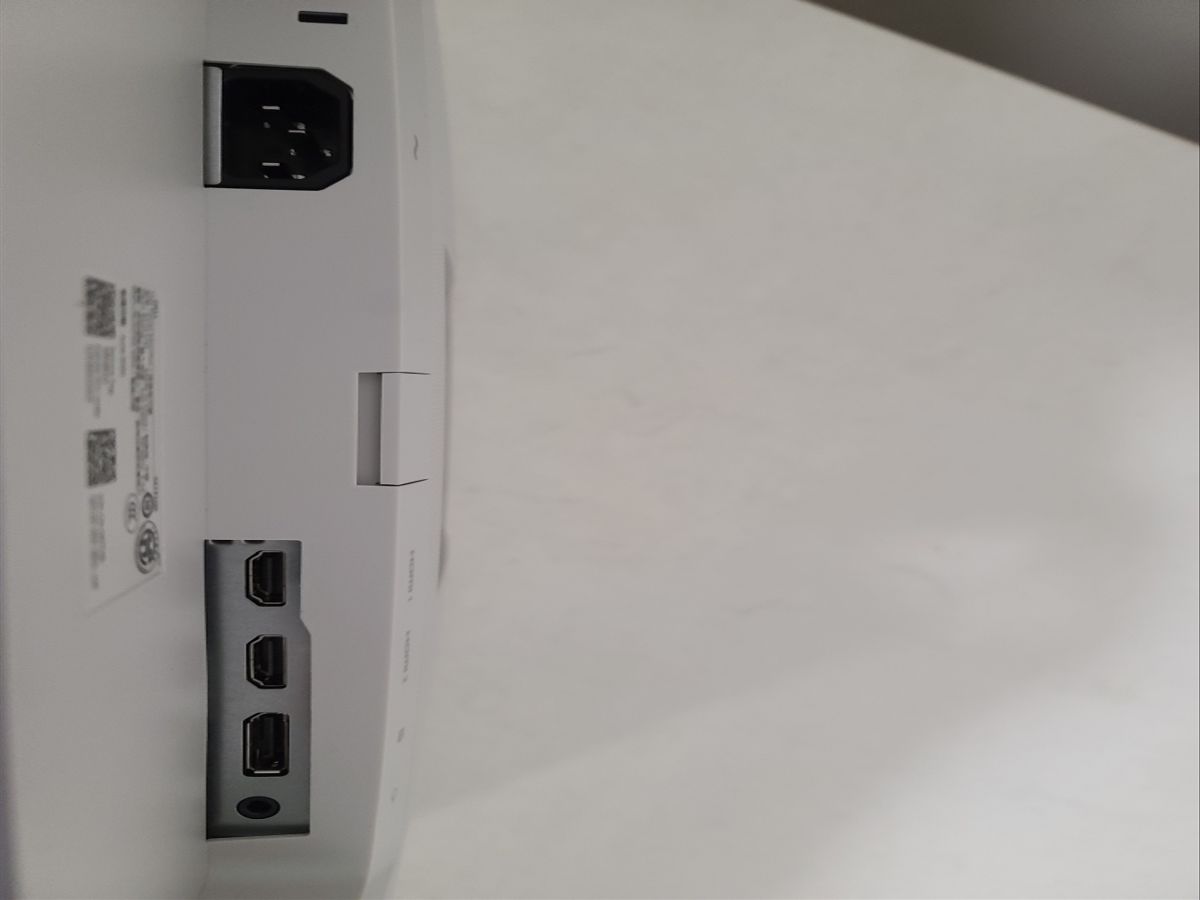 Dell S2721QS