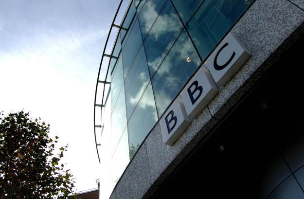 BBC apologises for Breakfast F-bomb (VIDEO)