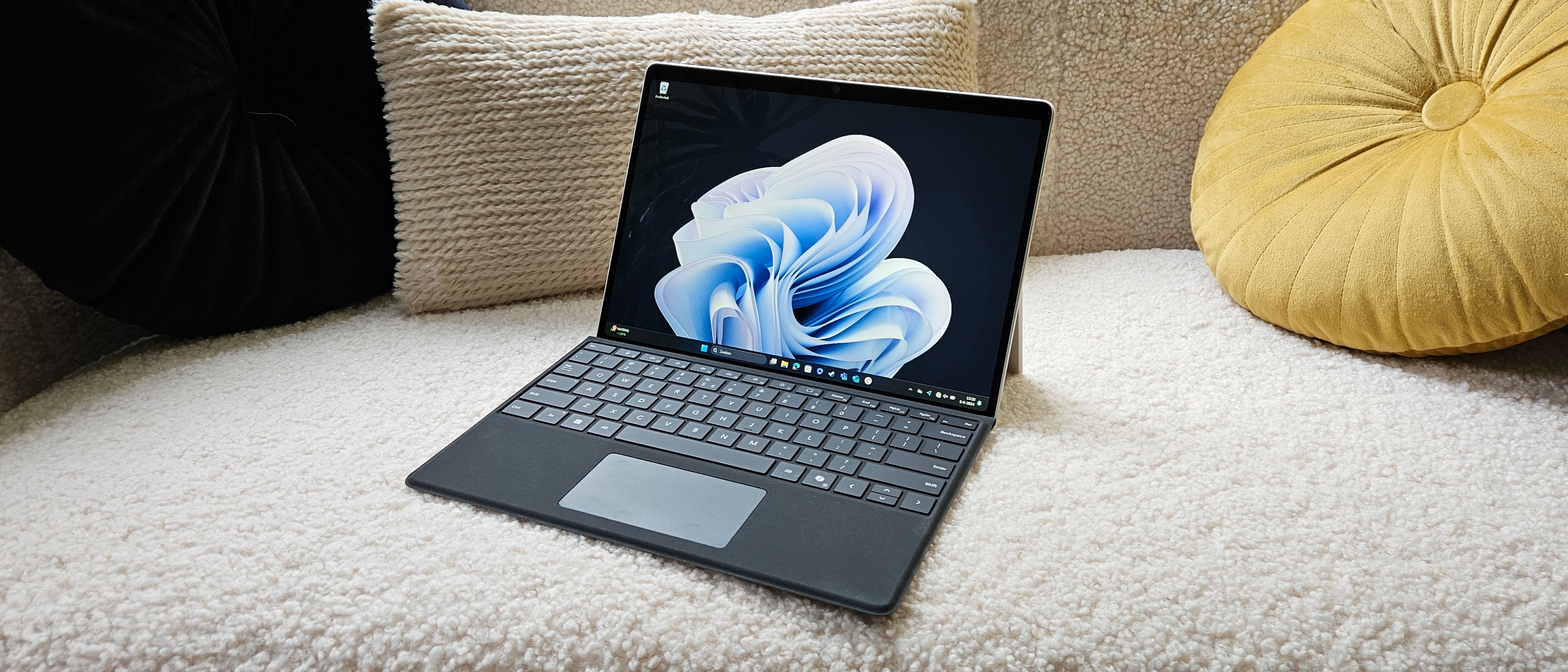 Microsoft Surface Pro 10