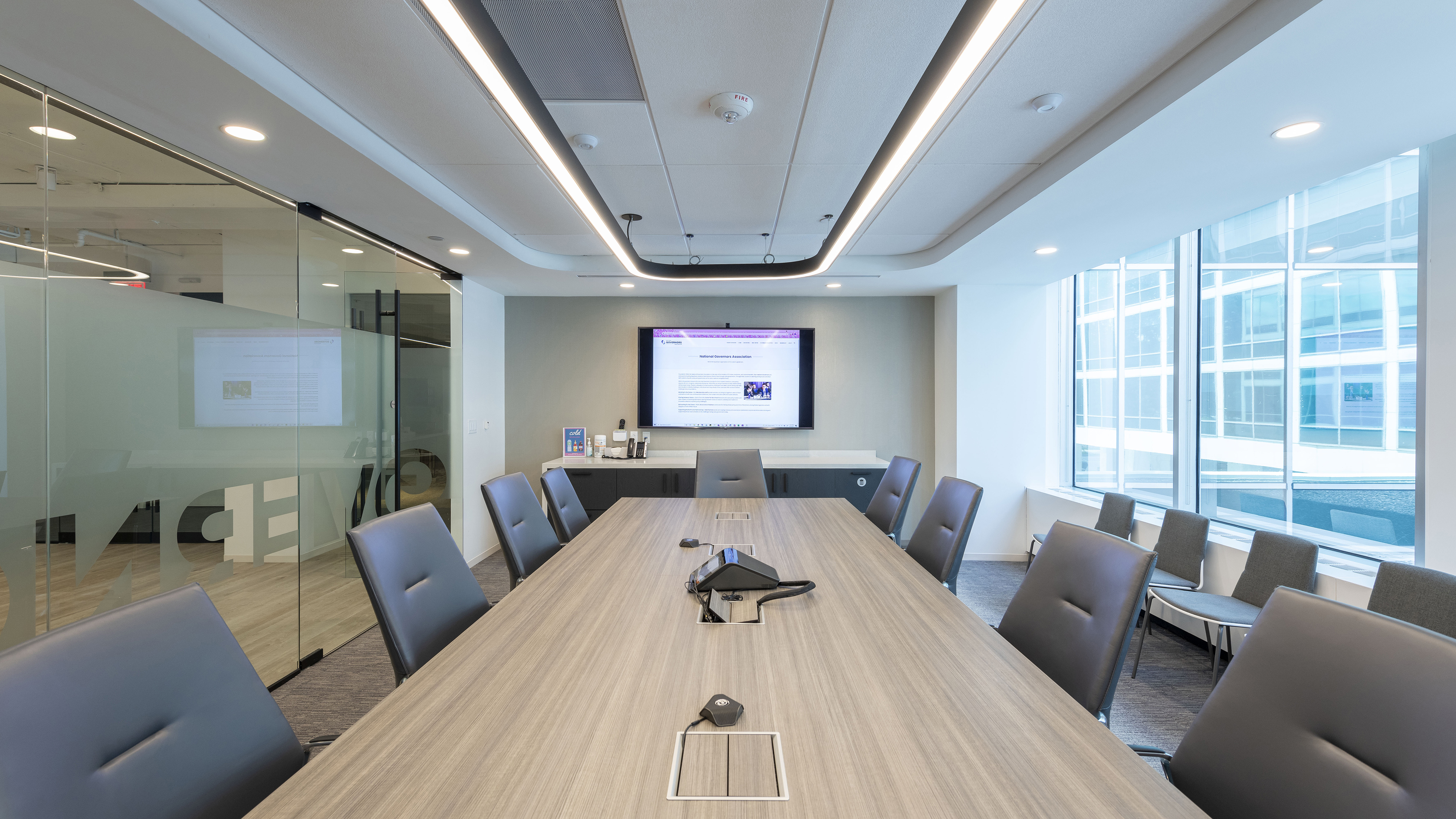 LG display technology installed by CTSI at the National Governors Association