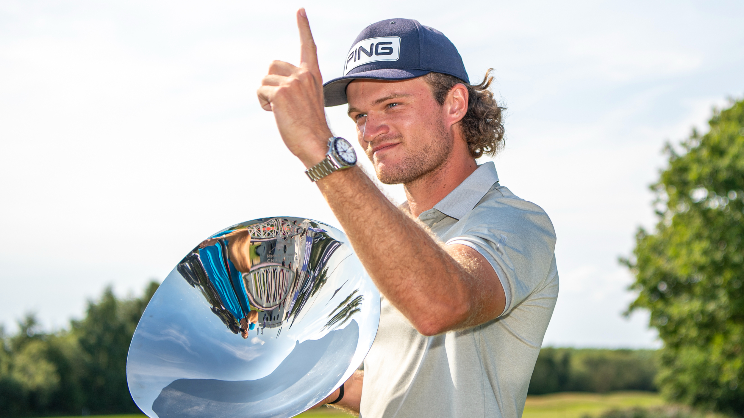 Freddy Schott with the Frederikshavn Challenge trophy
