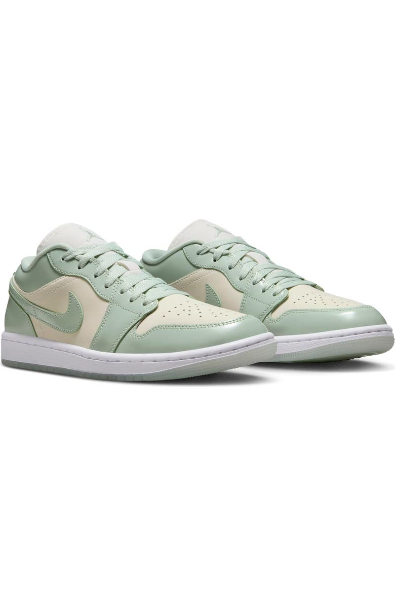 Air Jordan 1 Low Se Sneaker