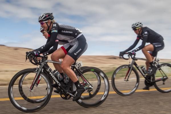 The Specialized-Lululemon moves towards the front for the sprint.