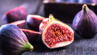 Dried figs