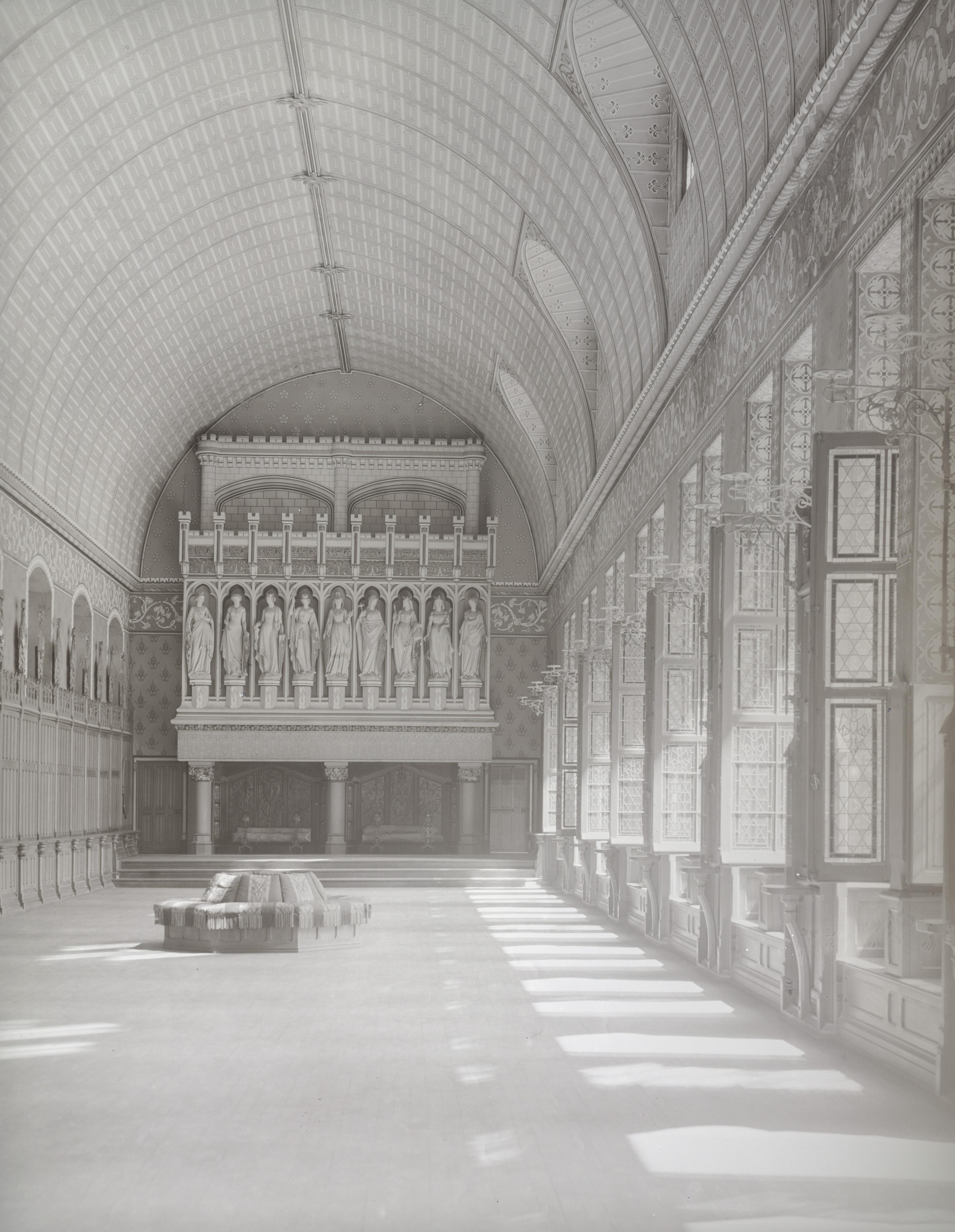 French ch&amp;acirc;teaux