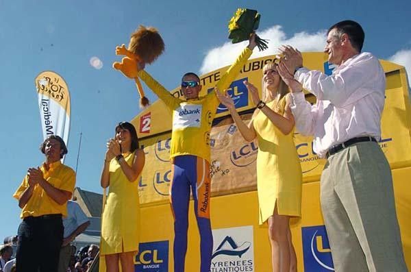 Michael Rasmussen (Rabobank) extended his lead.
