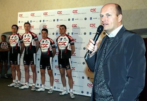 Bjarne Riis presents his men