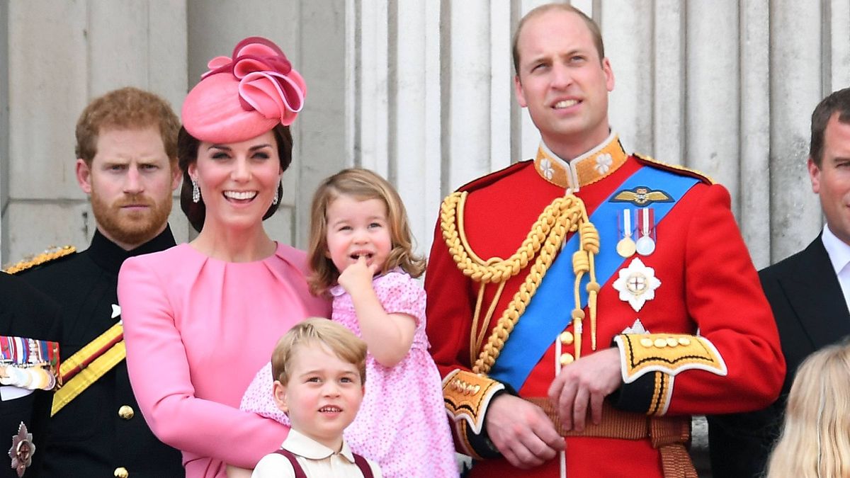 Kate Middleton devrait s'incliner devant ses trois enfants en raison du protocole royal