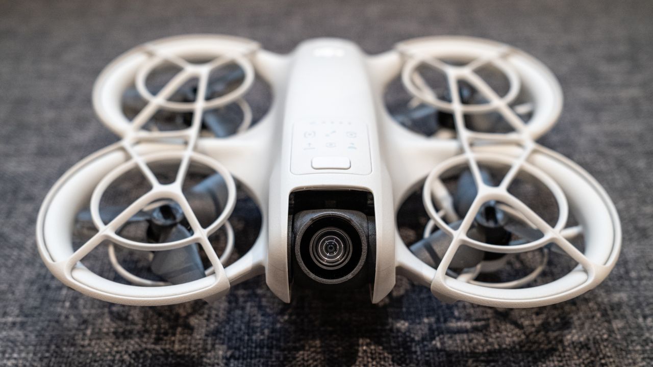 DJI Neo
