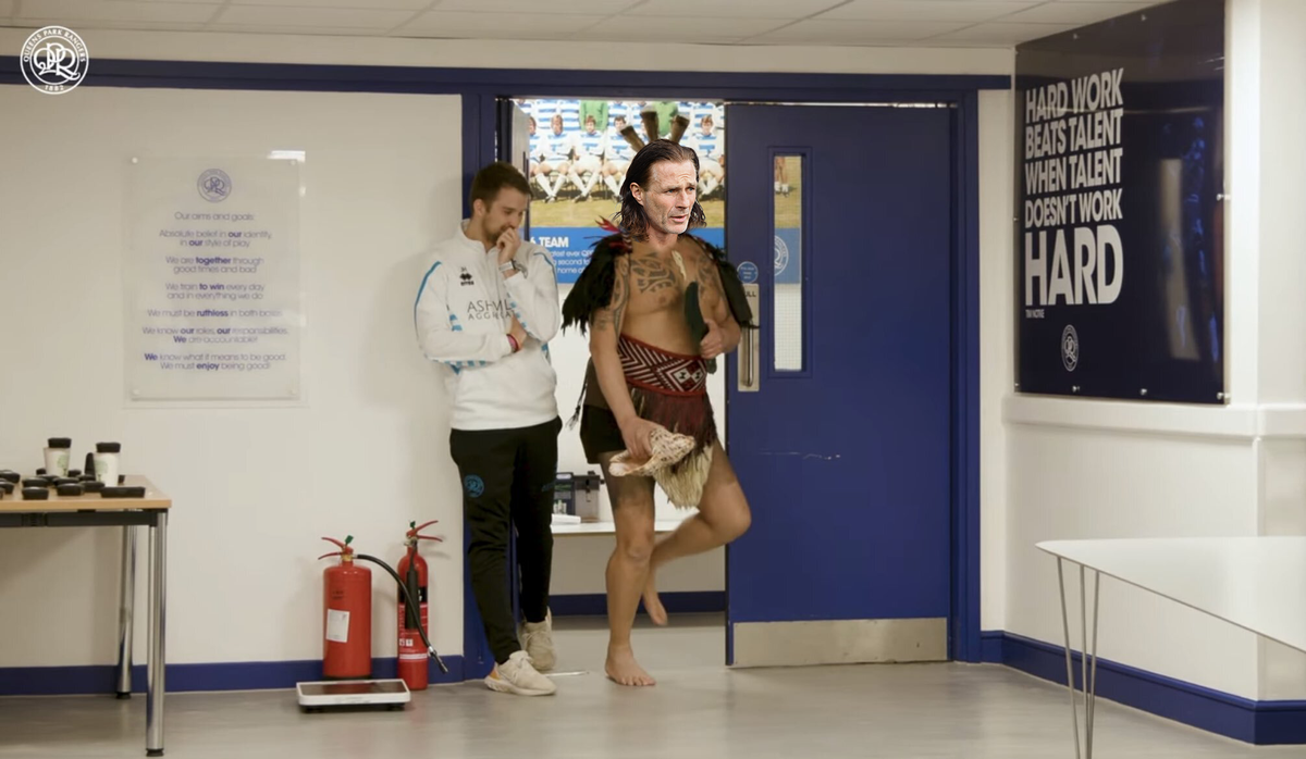 Gareth Ainsworth aborda AQUELA equipe de dança Maori que se tornou viral no QPR