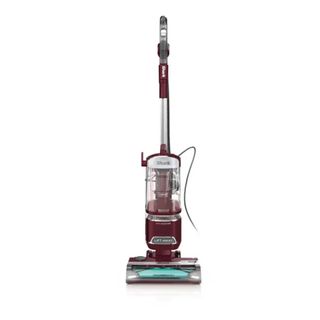 Shark Detect™ Lift-Away® ADV Corded Upright Vacuum