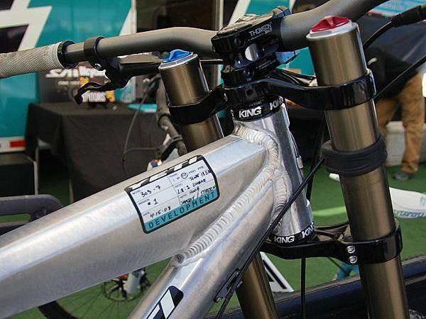 The head tube on the prototype 303-7 is also a standard 1 1/8" all the way through but the head tube is still machined to shave a few grams.