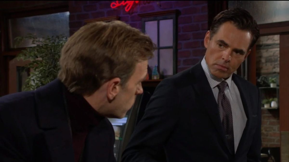 Trevor St. John and Jason Thompson as Tucker and Billy talking in The Young and the Restless