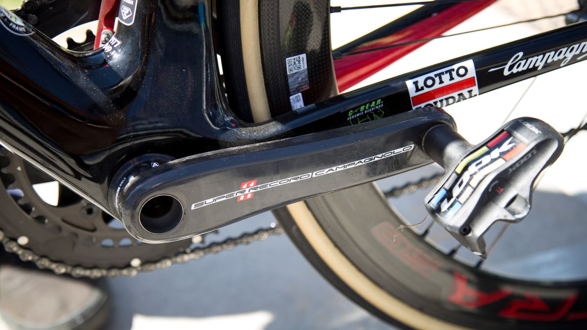 A look at the non-driveside crank