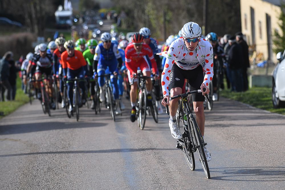 Romain Hardy stretches his legs on the front of the bunch at Paris-Nice