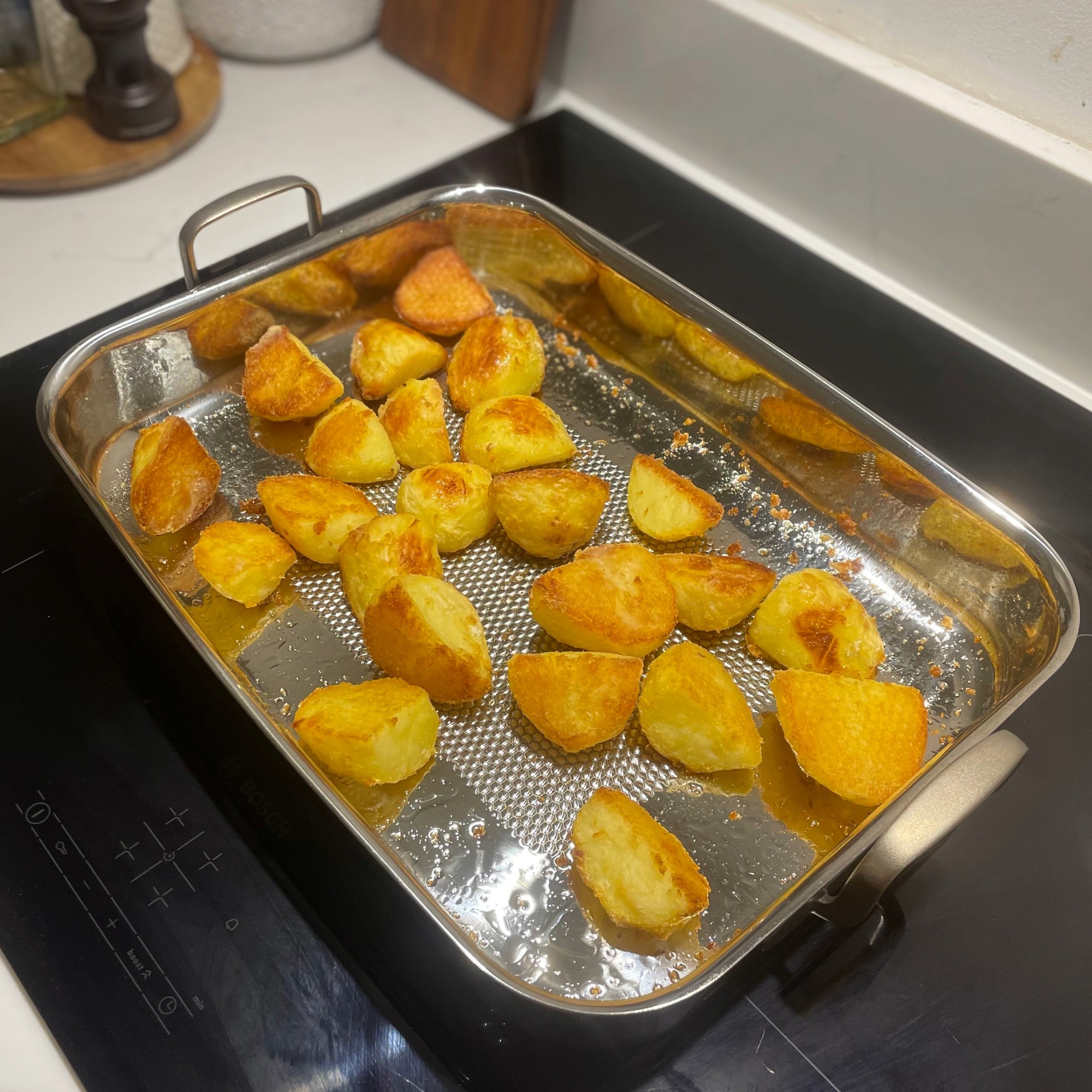 Testing the Tom Kerridge roasting pan