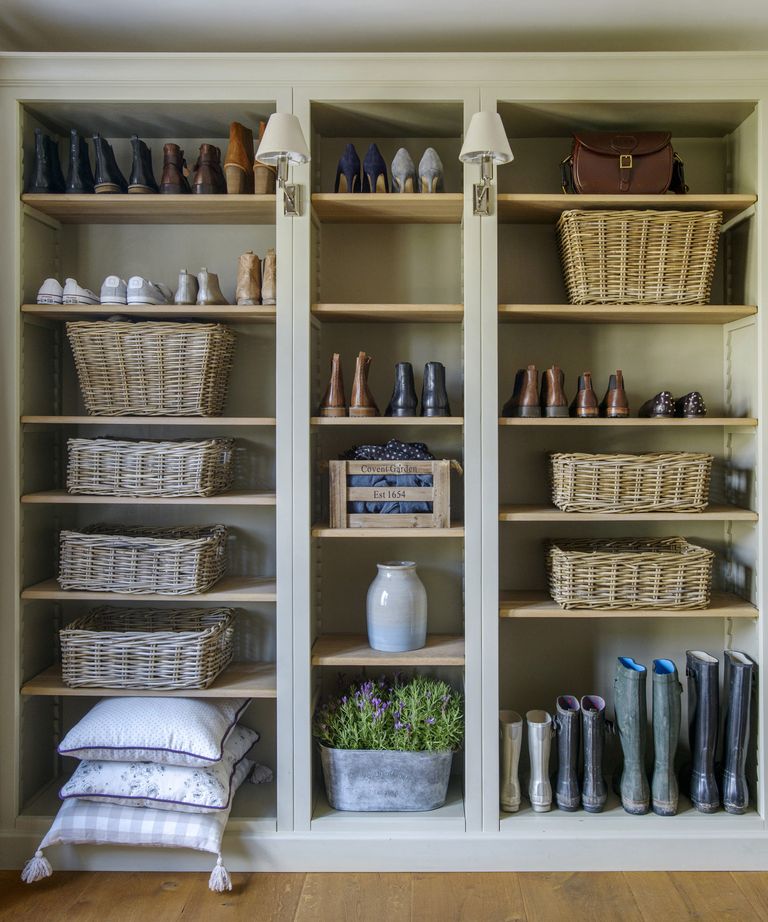 10 mudroom storage ideas: Best ways to organize a mudroom | Homes and ...