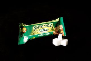 Nature Valley snack bar contains 12g of sugar