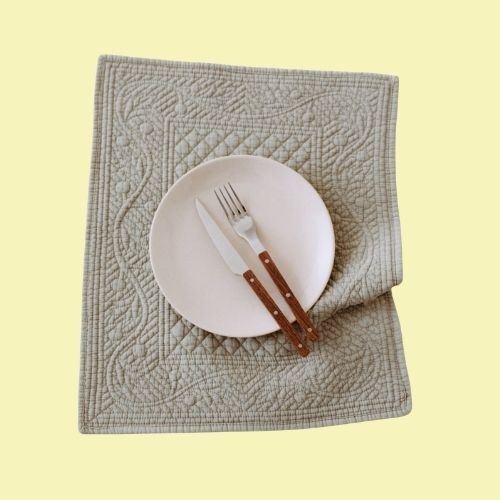 Quilted Rectangular Placemat Design
