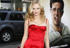 Heather Graham - Celebrity News - Marie Claire 