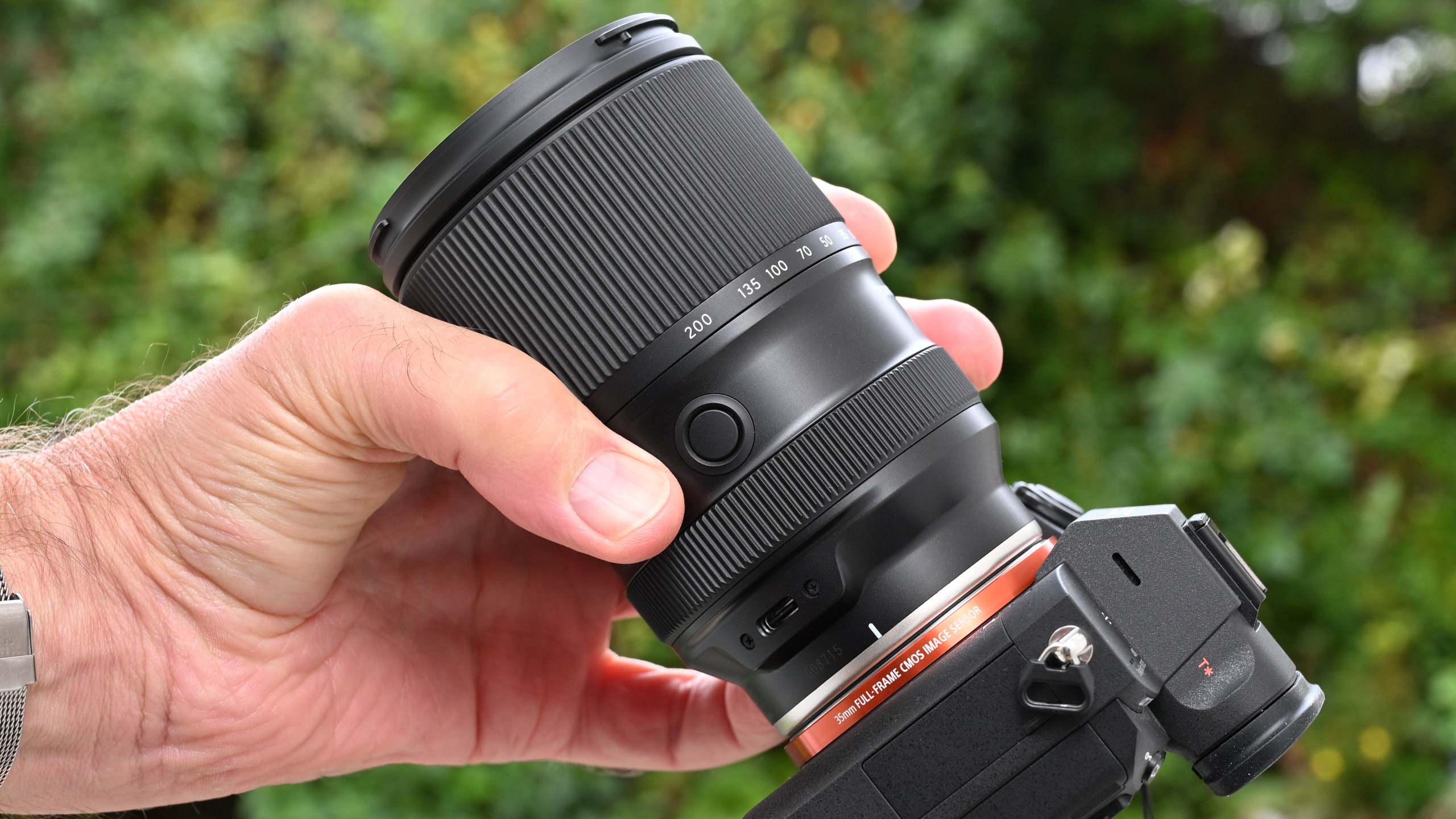 Tamron 25-200mm f/2.8-5.6 Di III VXD G2 product image
