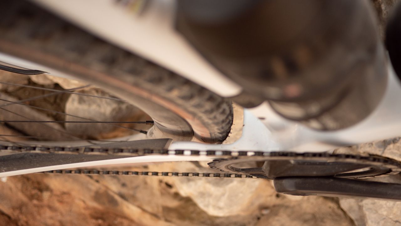 BMC Kaius 01 One tyre clearance