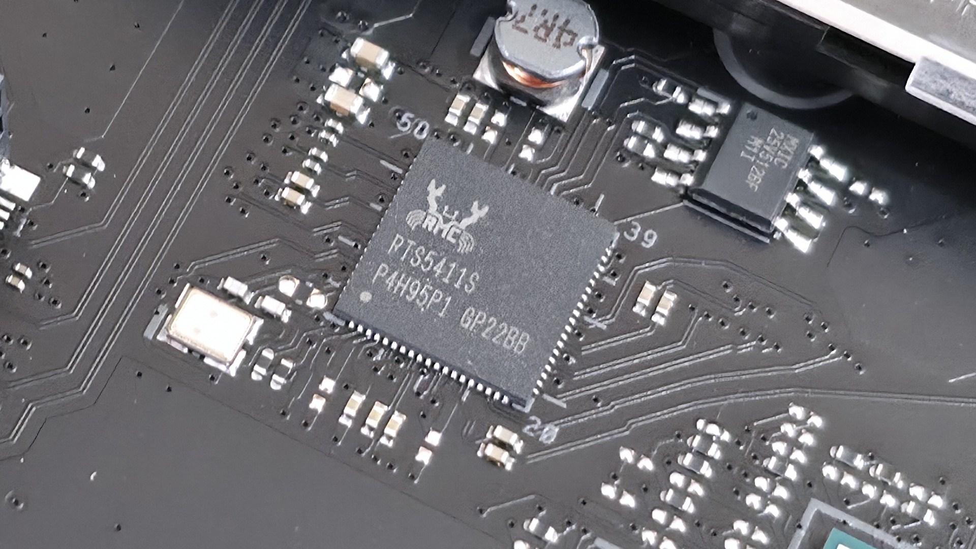 Asus ROG Strix B850-F Gaming Wifi Neo - ICs