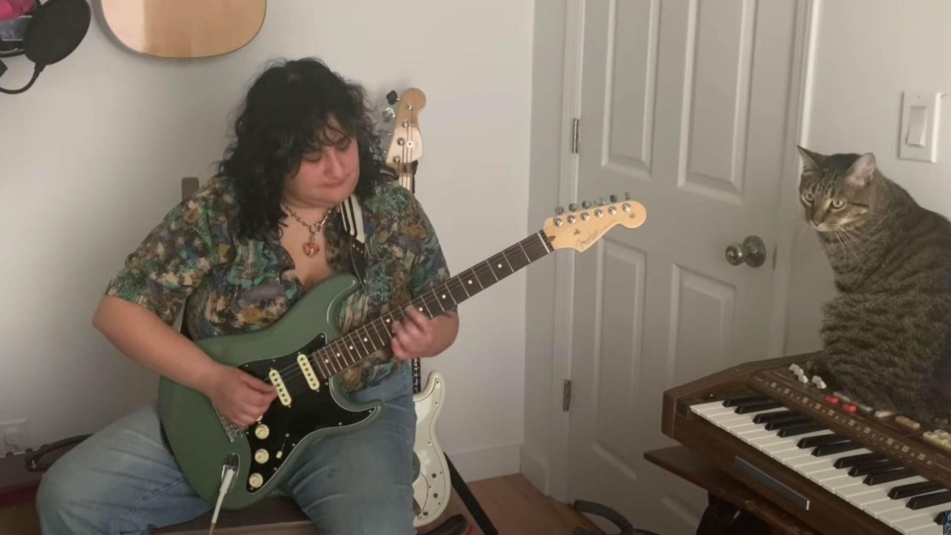 Sick Riffs: Palehound's Ellen Kempner teaches you the smooth main riff ...