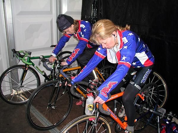 Barb (l) and Ann Knapp
