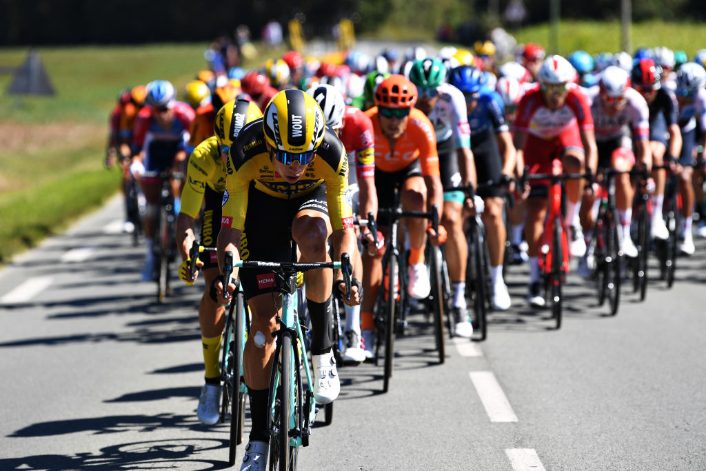 Tour de France: Sam Bennett wins stage 10 | Cyclingnews