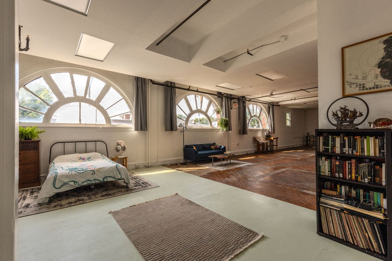 A home for sale in Philadelphia.
