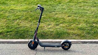 NAVEE V40 Pro Electric Scooter