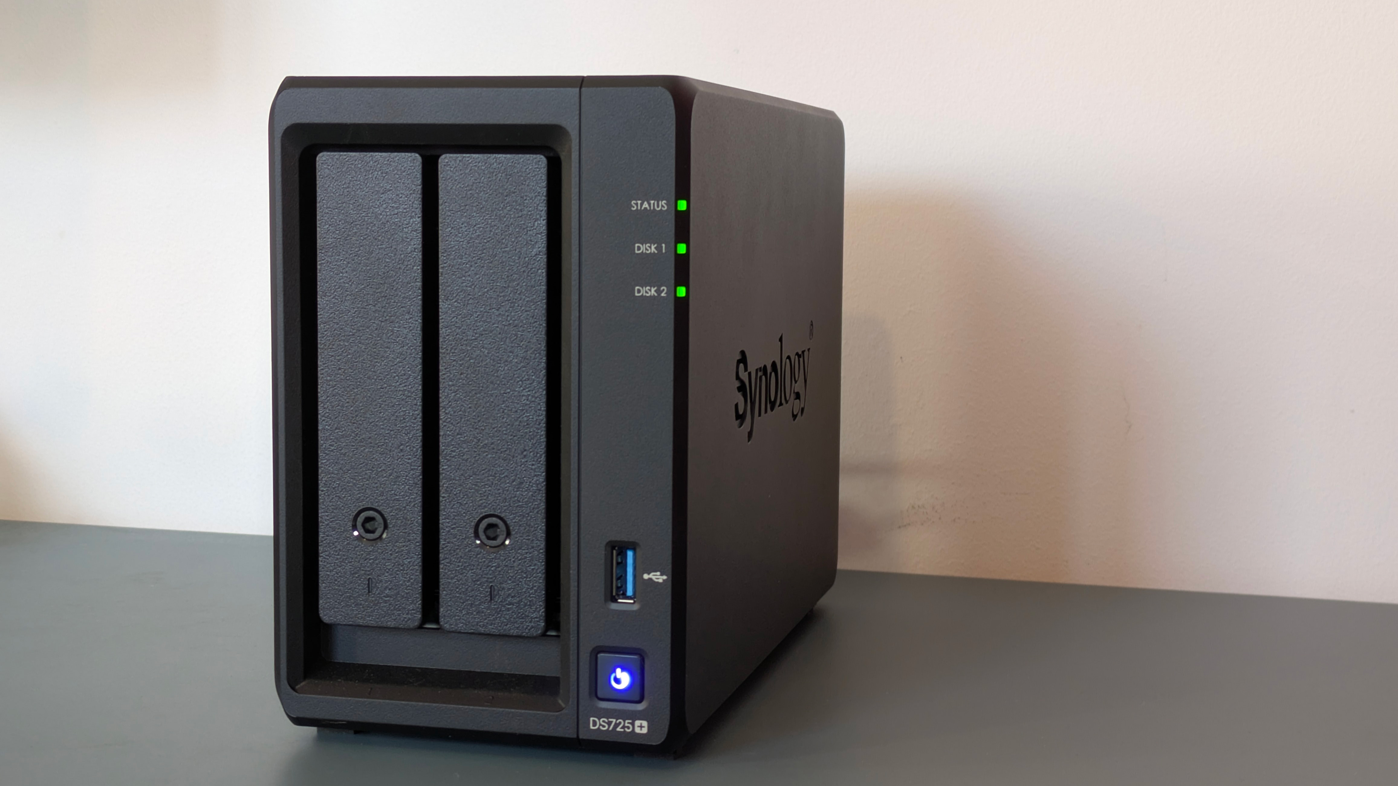 The Synology DiskStation DS725+ on the ITPro background
