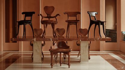 Antoni Gaudi BD Barcelona