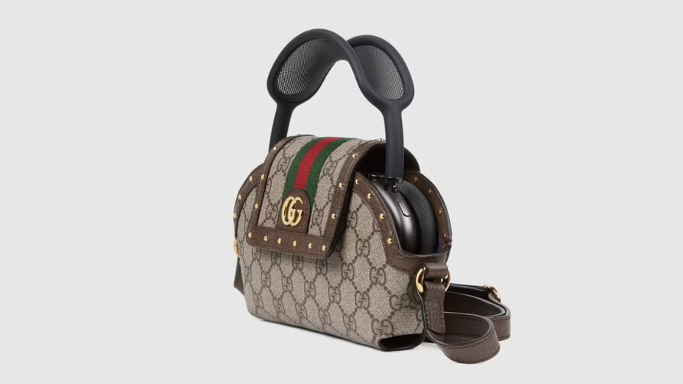 Gucci AirPods Pro Case Ophidia Beige/Ebony in Supreme Canvas with Gold-tone  - US