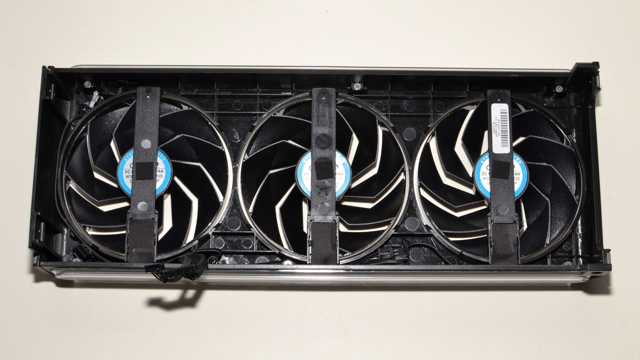 Sapphire RX 7900 XTX Nitro+ Vapor-X Teardown