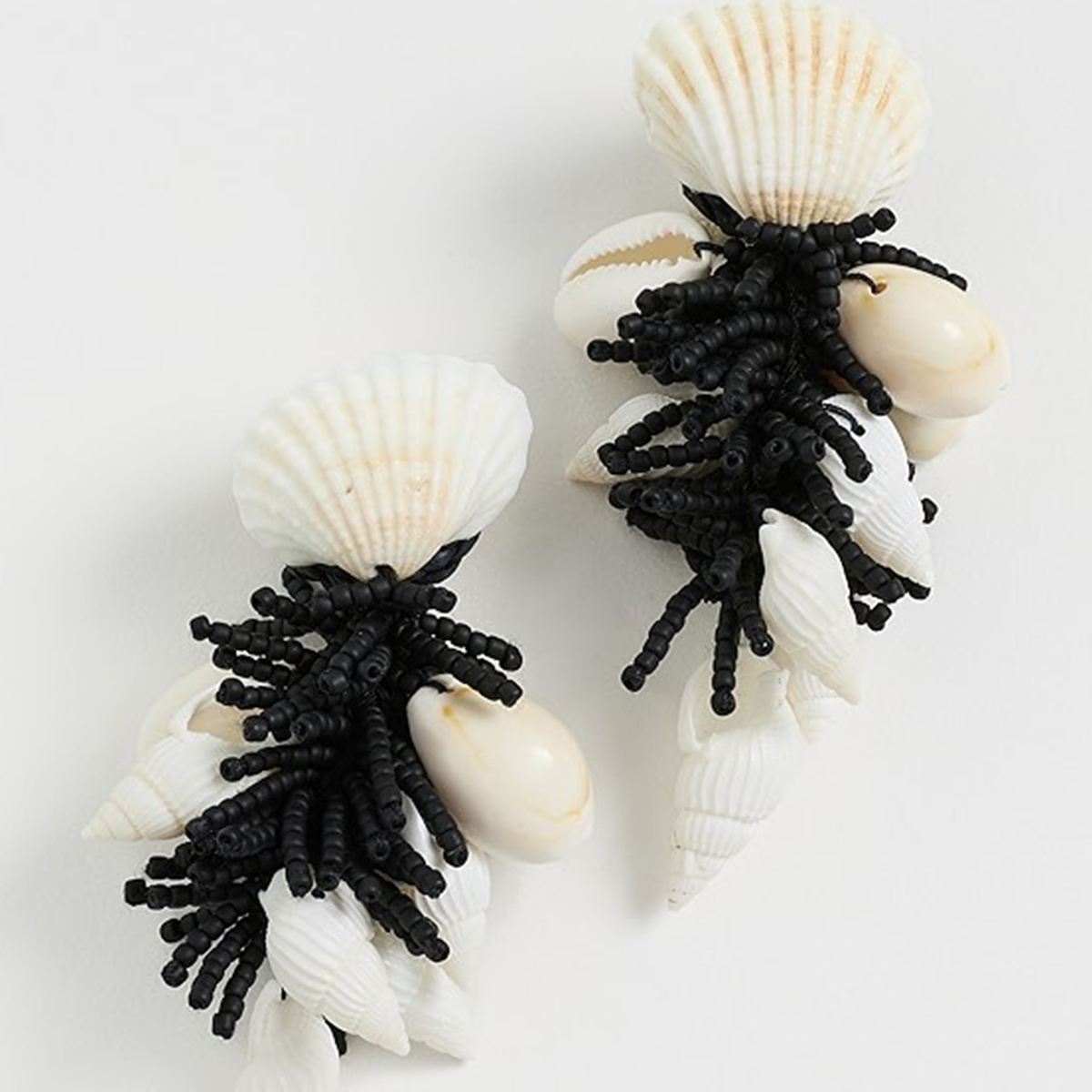 Whimsical Waters Earrings - Ecru/black