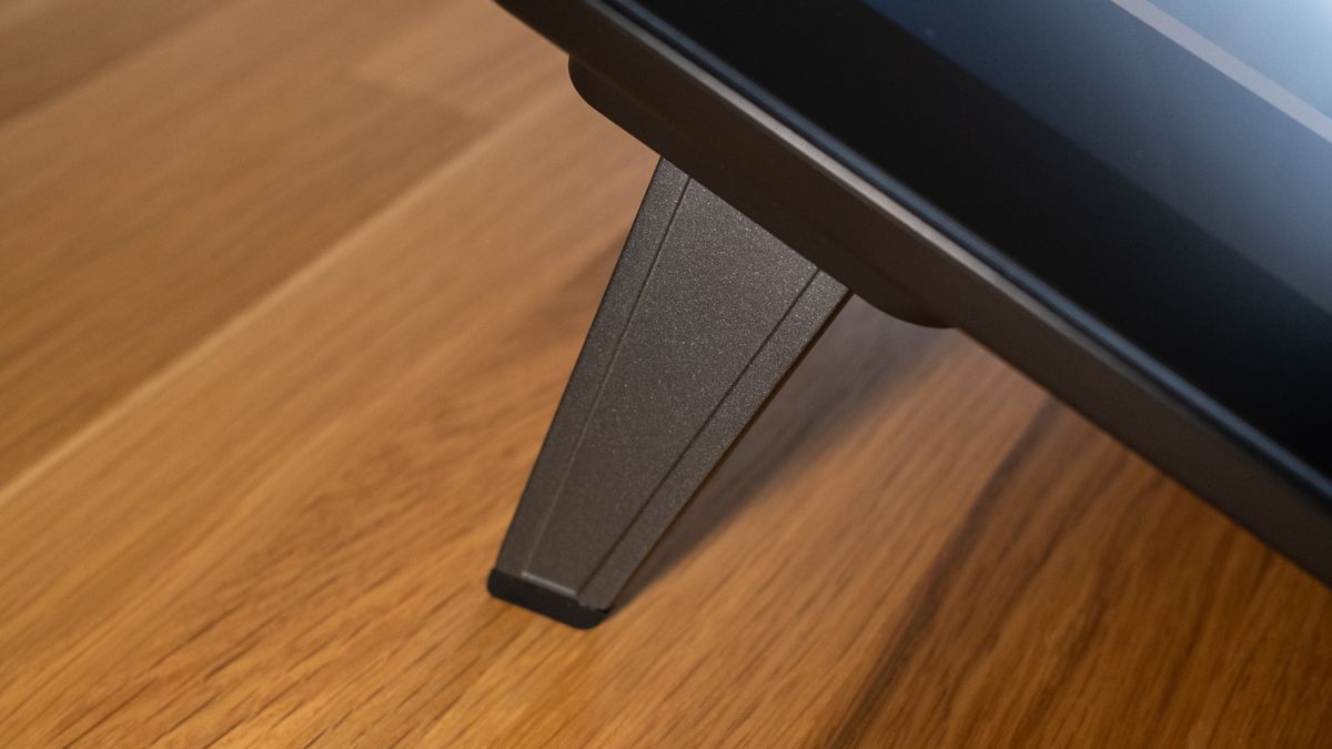 Huion Kamvas Pro 24 (4K) review: a beast of a pen display for a ...