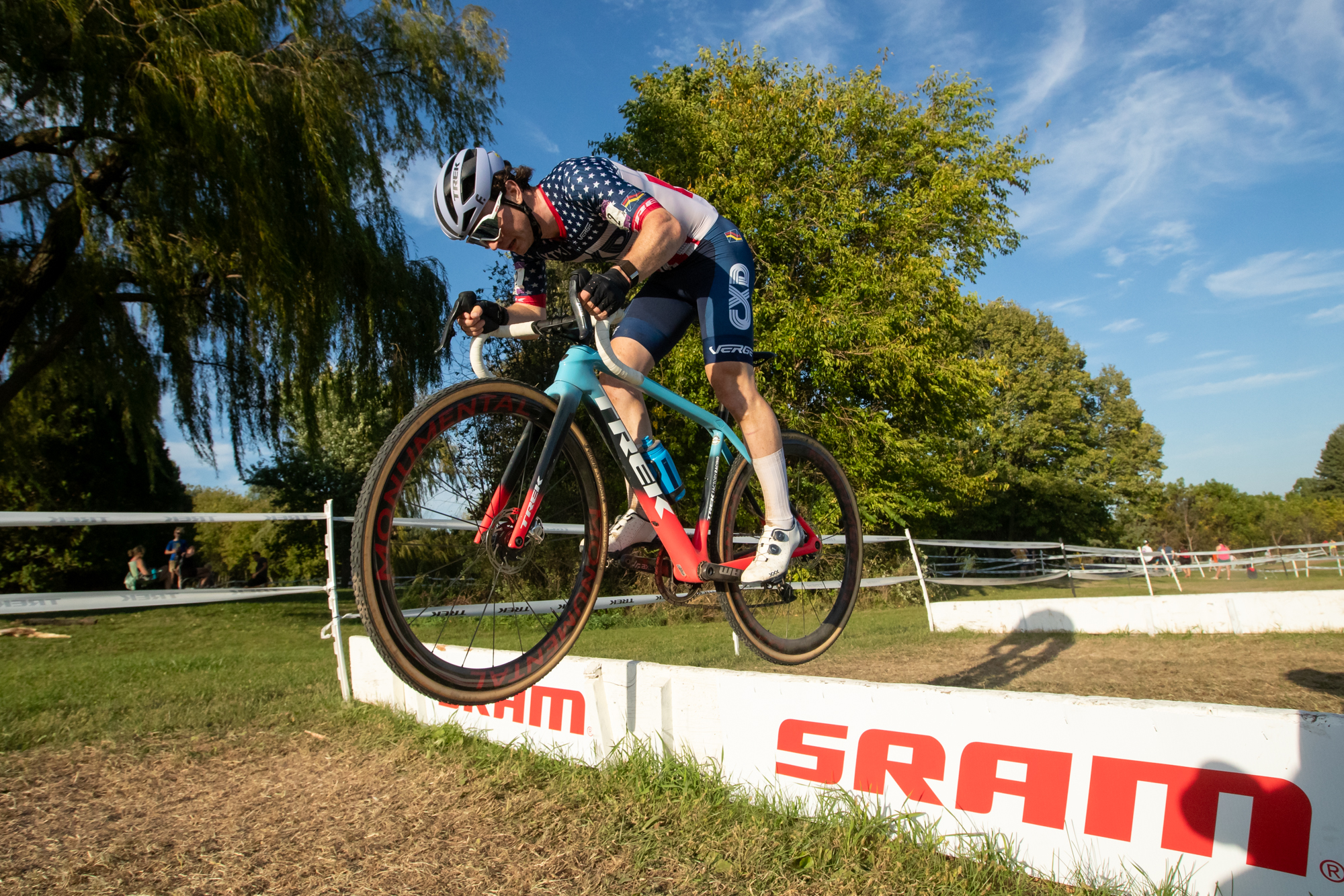 Andrew Strohmeyer on his way to C2 victory at Trek CX Cup and USCX overall title for elite men
