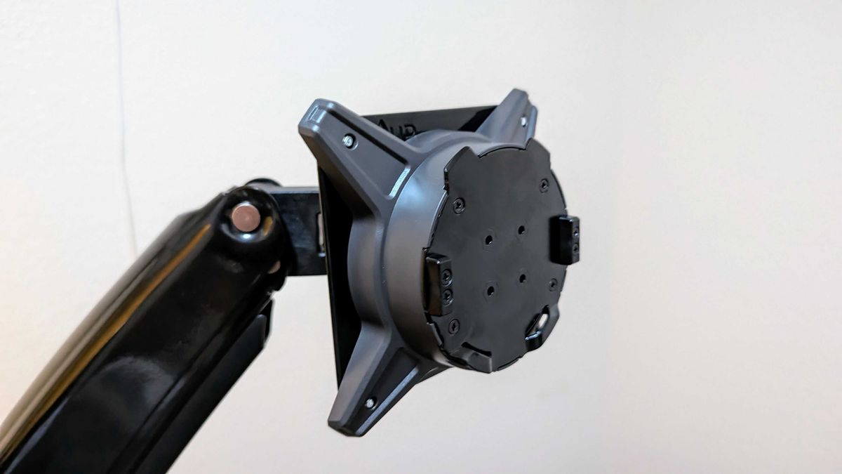 Image of the HUANUO Single Monitor Arm Mount (HNSS7).