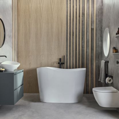 Roca ofuro bath tub