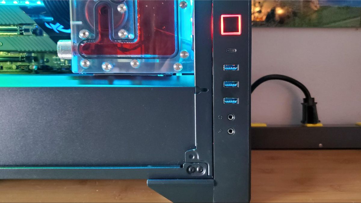 Maingear Vybe 2020