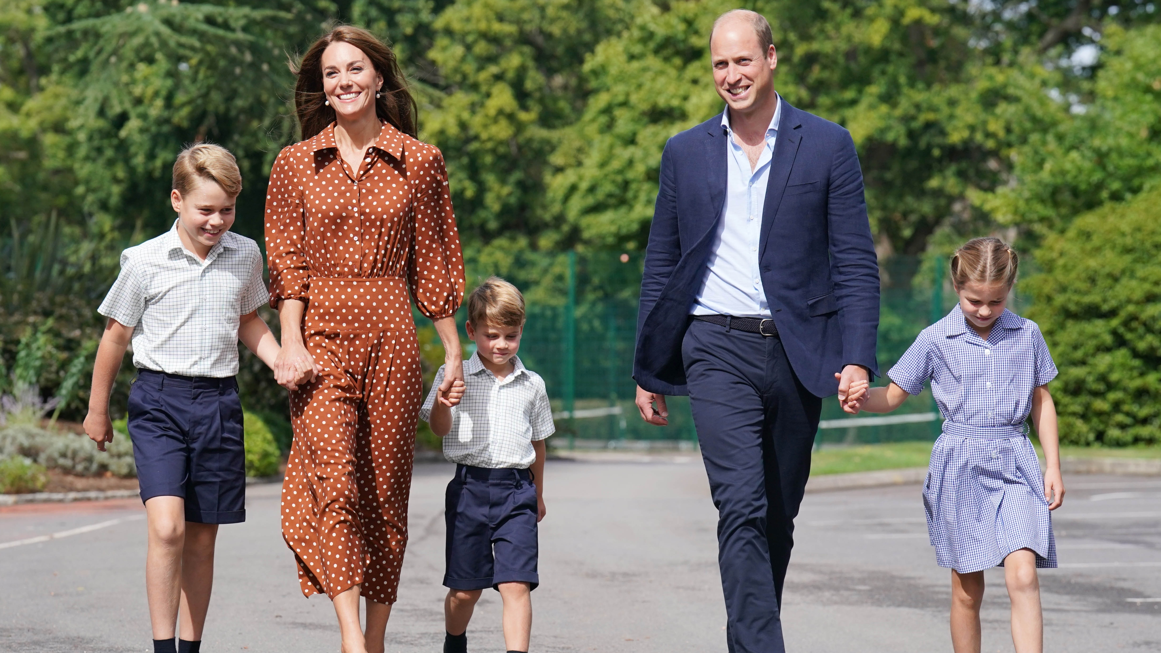 Prince George, Princess Charlotte and Prince Louis, accompanied by Prince William and Catherine, Princess of Wales arrive for a settling in afternoon at Lambrook School on September 7, 2022