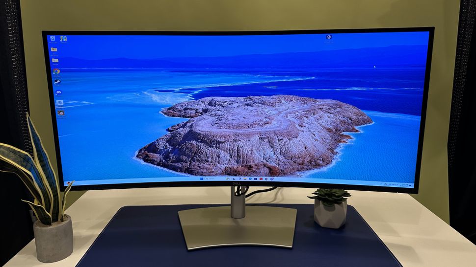 Dell UltraSharp 40 Curved Thunderbolt Hub Monitor (U4025QW) review ...