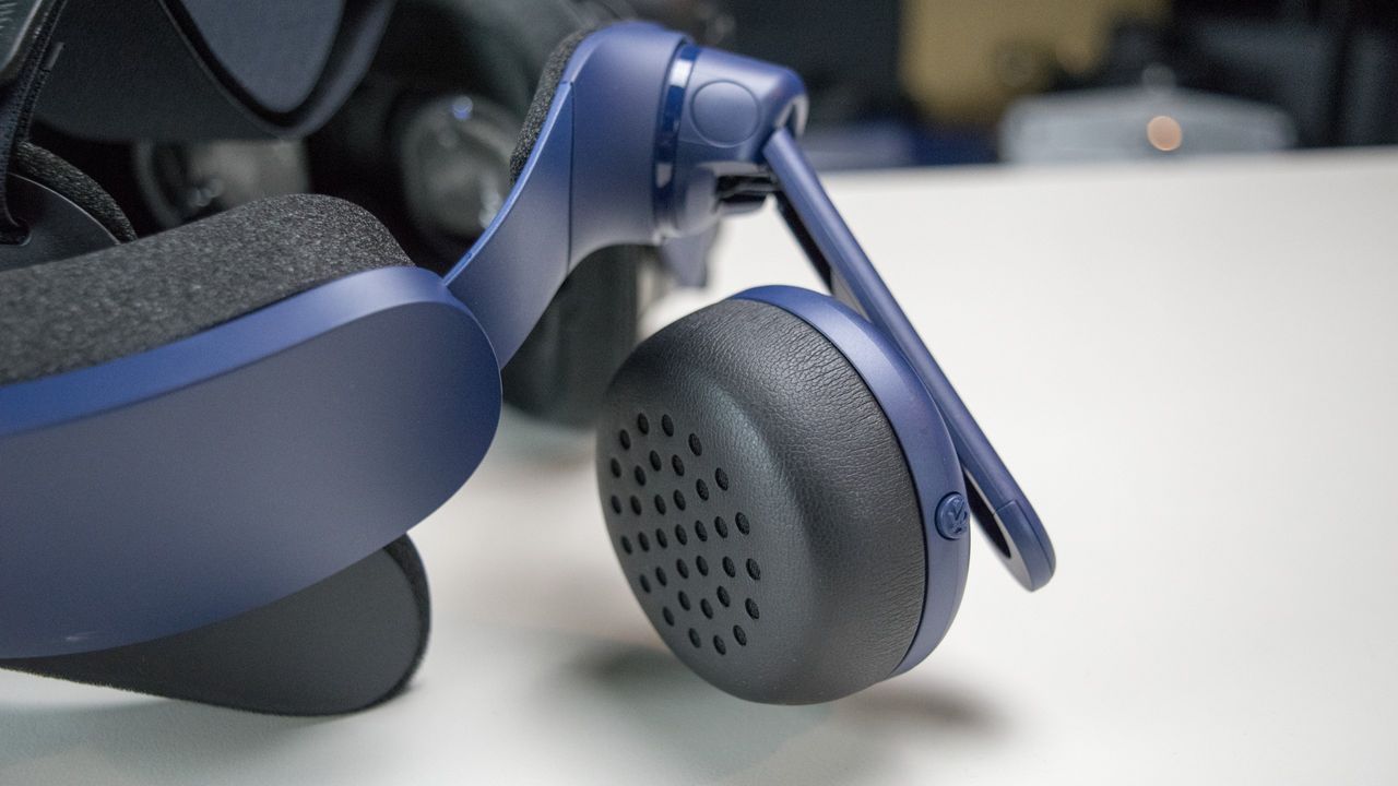 HTC Vive Pro 2