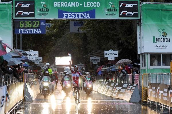 Joaquim Rodriguez (Katusha) wins Il Lombardia
