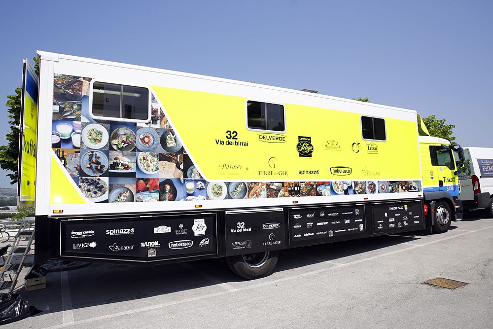 The Tinkoff-Saxo truck